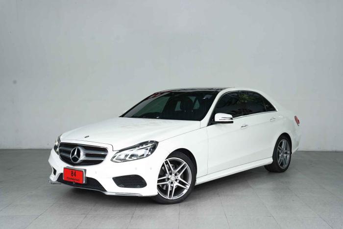 MERCEDES-BENZ E300 2.2 BLUE TEC HYBRID AT ปี2013 สีขาว